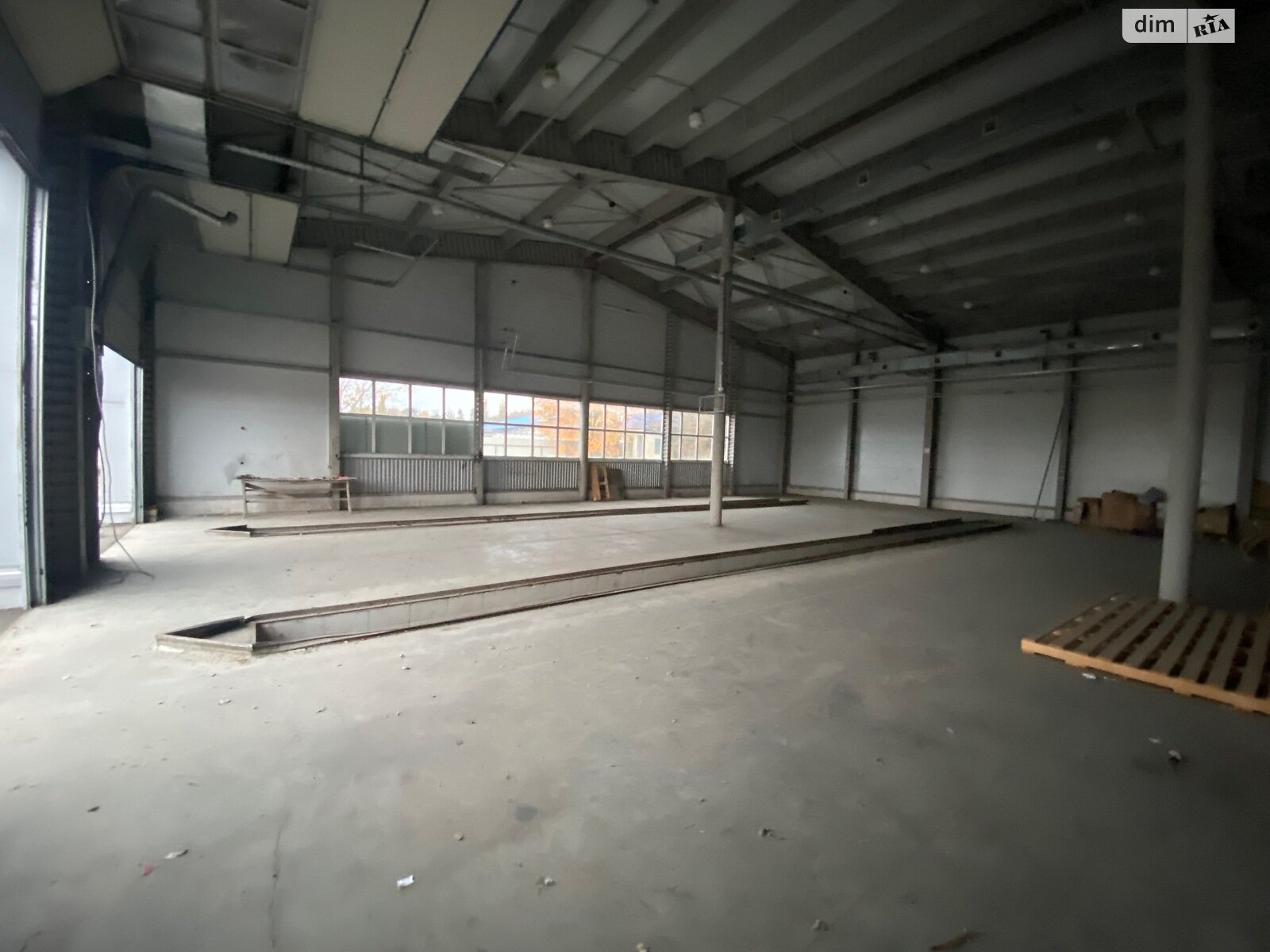 Коммерческое помещение в Ровно, сдам в аренду по Киевская улица 102Ж, район Южный, цена: 85 000 грн за объект фото 1 Коммерческое помещение в Ровно, сдам в аренду по Киевская улица 102Ж, район Южный, цена: 85 000 грн за объект фото 1