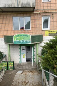 Комерційне приміщення в Рівному, здам в оренду по Соборна вулиця, район Ювілейний, ціна: 25 000 грн за об’єкт фото 2