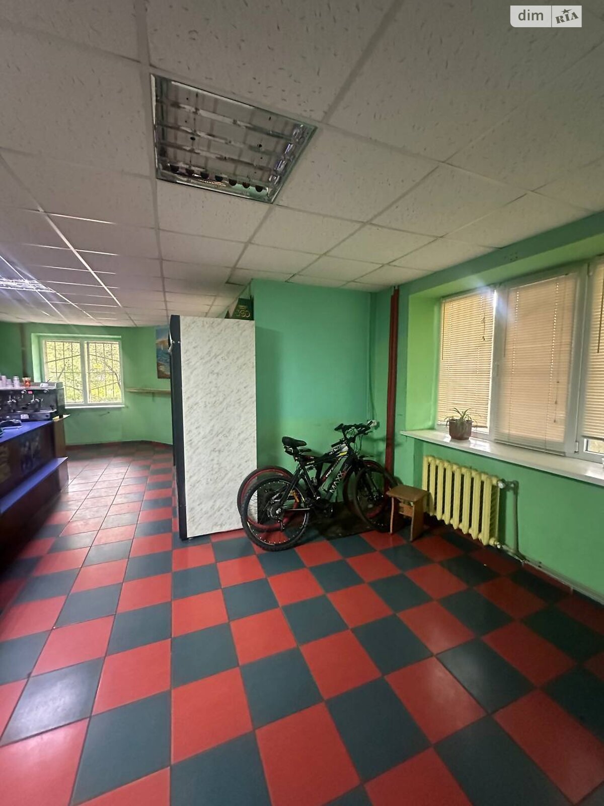 Комерційне приміщення в Рівному, здам в оренду по Соборна вулиця 442А, район Ювілейний, ціна: 20 000 грн за об’єкт фото 1 Комерційне приміщення в Рівному, здам в оренду по Соборна вулиця 442А, район Ювілейний, ціна: 20 000 грн за об’єкт фото 1