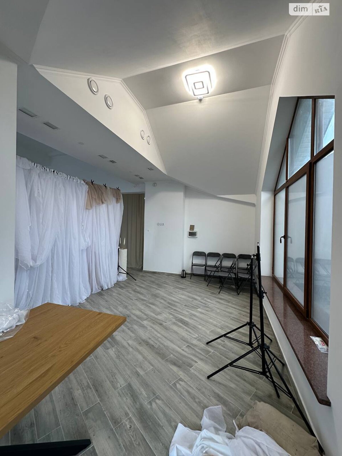 Комерційне приміщення в Рівному, здам в оренду по Золотіївська вулиця 11В, район Золотіїв, ціна: 30 000 грн за об’єкт фото 1