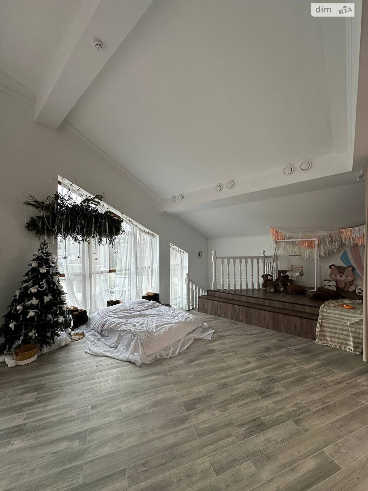 Комерційне приміщення в Рівному, здам в оренду по Золотіївська вулиця 11В, район Золотіїв, ціна: 30 000 грн за об’єкт фото 1