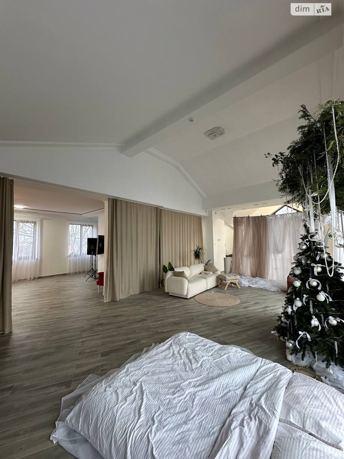 Комерційне приміщення в Рівному, здам в оренду по Золотіївська вулиця 11В, район Золотіїв, ціна: 30 000 грн за об’єкт фото 1