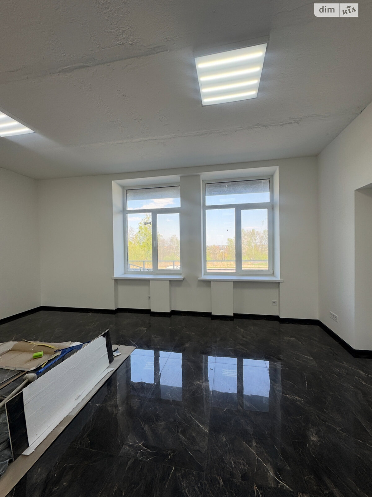 Комерційне приміщення в Рівному, здам в оренду по Київська вулиця 108, район Зоопарк, ціна: 37 695 грн за об’єкт фото 1