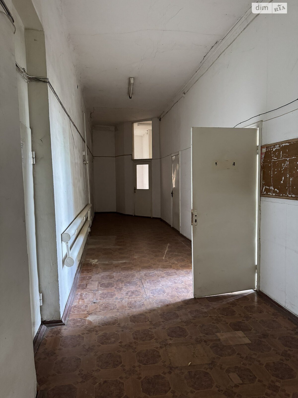 Коммерческое помещение в Смеле, сдам в аренду по Соборна (Свердлова) улица, район Смела, цена: 70 528 грн за объект фото 1 Коммерческое помещение в Смеле, сдам в аренду по Соборна (Свердлова) улица, район Смела, цена: 70 528 грн за объект фото 1