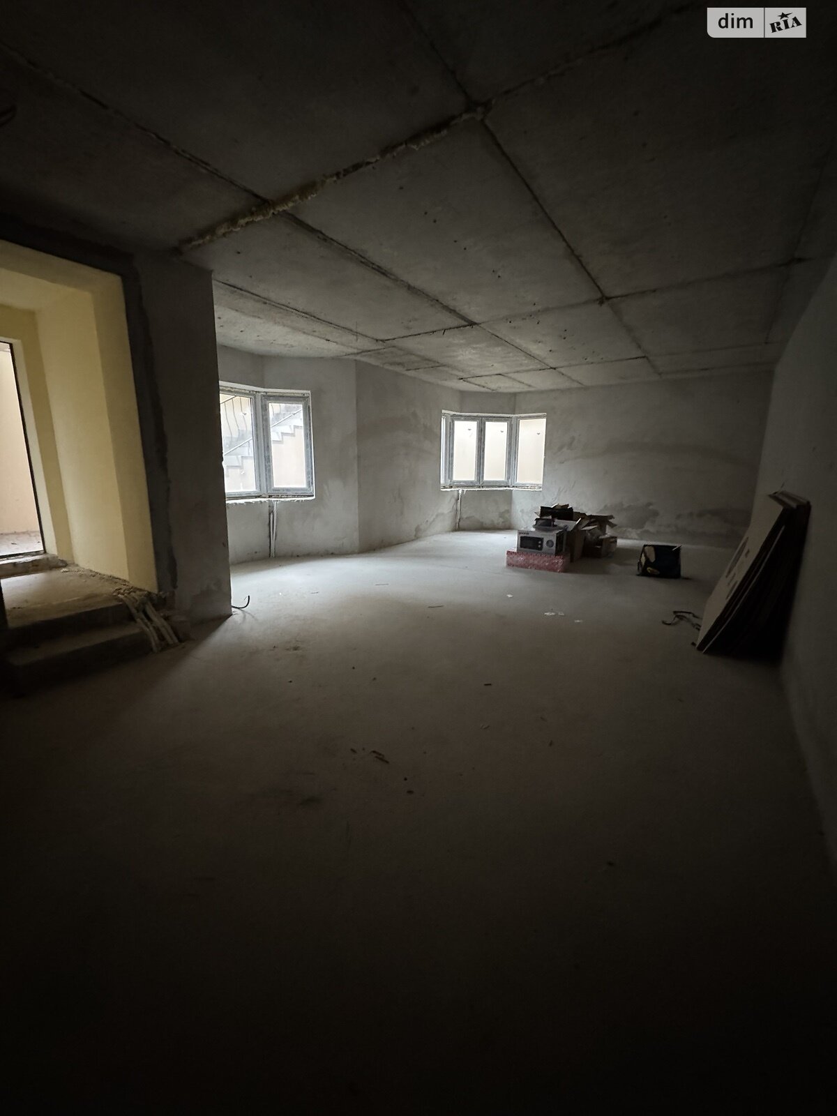 Коммерческое помещение в Софиевской Борщаговке, Молодёжная улица 10, цена аренды: 30 000 грн за объект фото 1 Коммерческое помещение в Софиевской Борщаговке, Молодёжная улица 10, цена аренды: 30 000 грн за объект фото 1