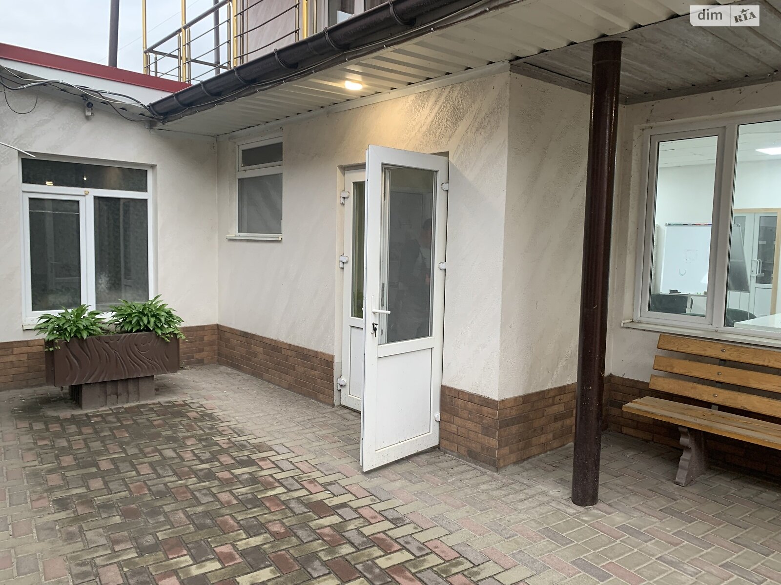 Коммерческое помещение в Стрижавке, Киевская улица, цена аренды: 10 150 грн за объект фото 1 Коммерческое помещение в Стрижавке, Киевская улица, цена аренды: 10 150 грн за объект фото 1