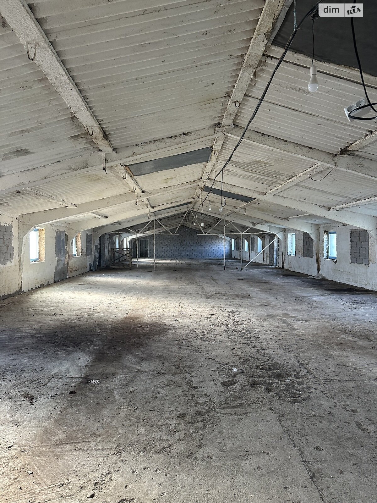 Коммерческое помещение в Стрижавке, Пригородная улица, цена аренды: 63 000 грн за объект фото 1