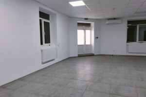 Коммерческое помещение в Тернополе, сдам в аренду по Яремы улица 12, район Аляска, цена: 29 295 грн за объект фото 2