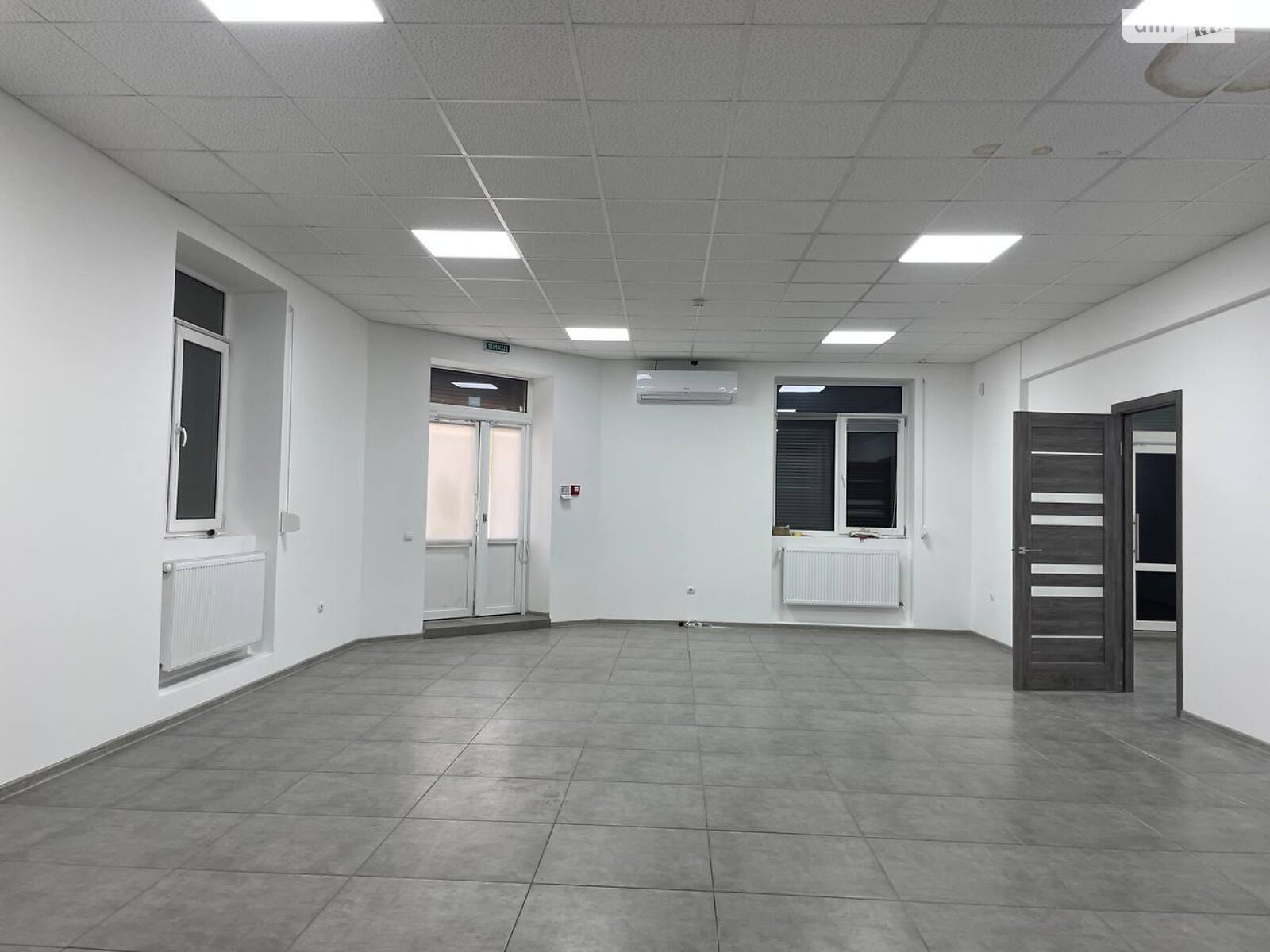 Коммерческое помещение в Тернополе, сдам в аренду по Яремы улица 12, район Аляска, цена: 29 295 грн за объект фото 1 Коммерческое помещение в Тернополе, сдам в аренду по Яремы улица 12, район Аляска, цена: 29 295 грн за объект фото 1
