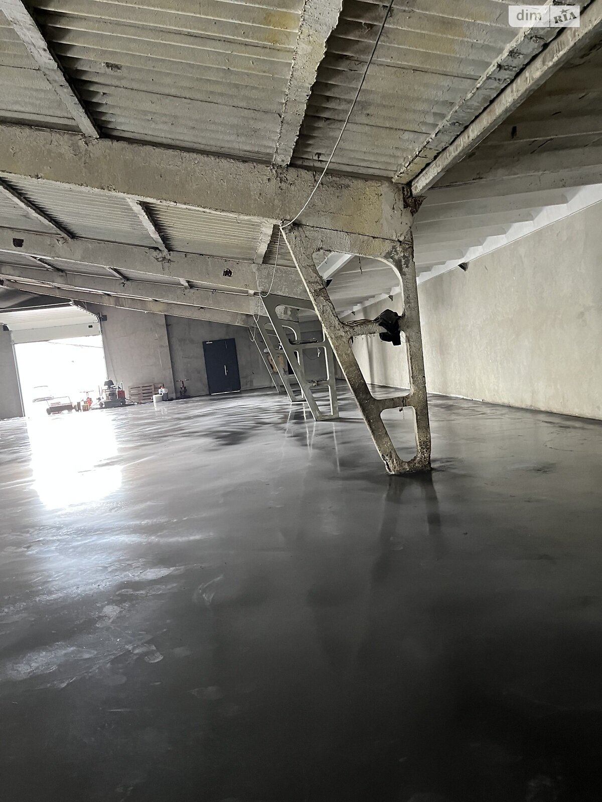 Коммерческое помещение в Тернополе, сдам в аренду по Микулинецкая Боковая улица, район Авторынок, цена: 120 000 грн за объект фото 1 Коммерческое помещение в Тернополе, сдам в аренду по Микулинецкая Боковая улица, район Авторынок, цена: 120 000 грн за объект фото 1