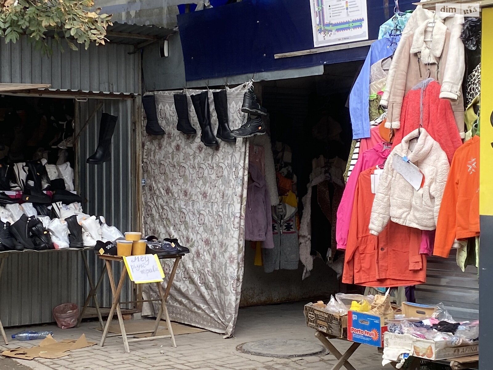 Коммерческое помещение в Тернополе, сдам в аренду по 15-го Апреля улица, район Бам, цена: 1 000 грн за объект фото 1 Коммерческое помещение в Тернополе, сдам в аренду по 15-го Апреля улица, район Бам, цена: 1 000 грн за объект фото 1