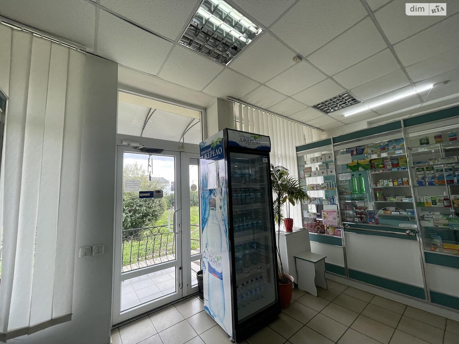 Коммерческое помещение в Тернополе, сдам в аренду по 15-го Апреля улица, район Бам, цена: 25 000 грн за объект фото 1 Коммерческое помещение в Тернополе, сдам в аренду по 15-го Апреля улица, район Бам, цена: 25 000 грн за объект фото 1