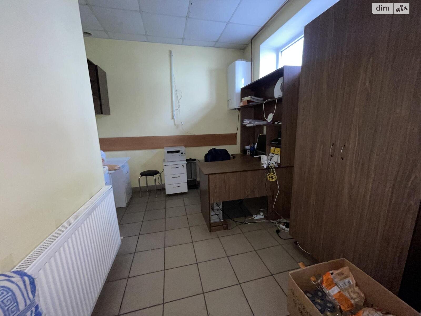 Коммерческое помещение в Тернополе, сдам в аренду по 15-го Апреля улица, район Бам, цена: 25 000 грн за объект фото 1 Коммерческое помещение в Тернополе, сдам в аренду по 15-го Апреля улица, район Бам, цена: 25 000 грн за объект фото 1