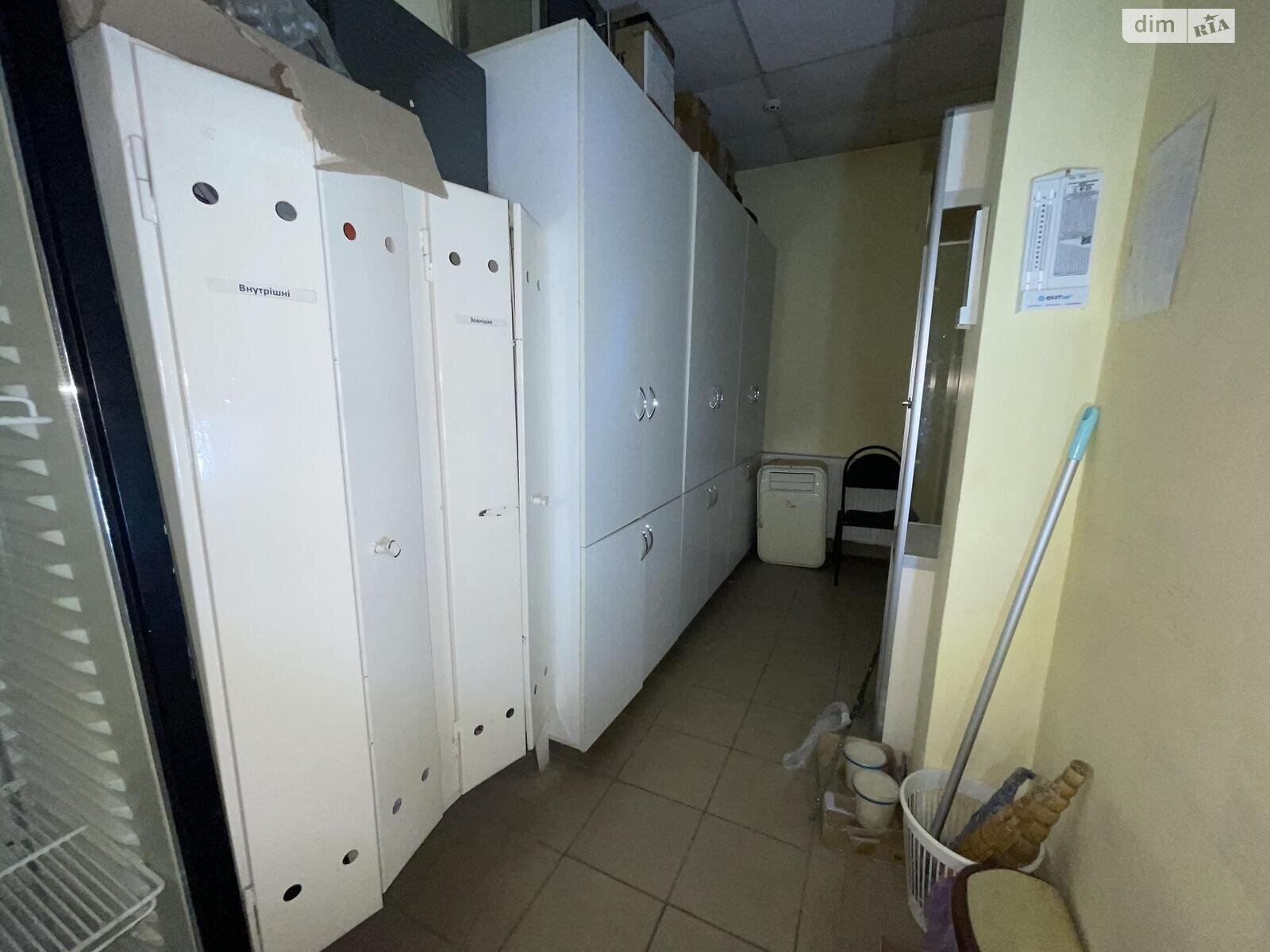 Коммерческое помещение в Тернополе, сдам в аренду по 15-го Апреля улица, район Бам, цена: 25 000 грн за объект фото 1 Коммерческое помещение в Тернополе, сдам в аренду по 15-го Апреля улица, район Бам, цена: 25 000 грн за объект фото 1