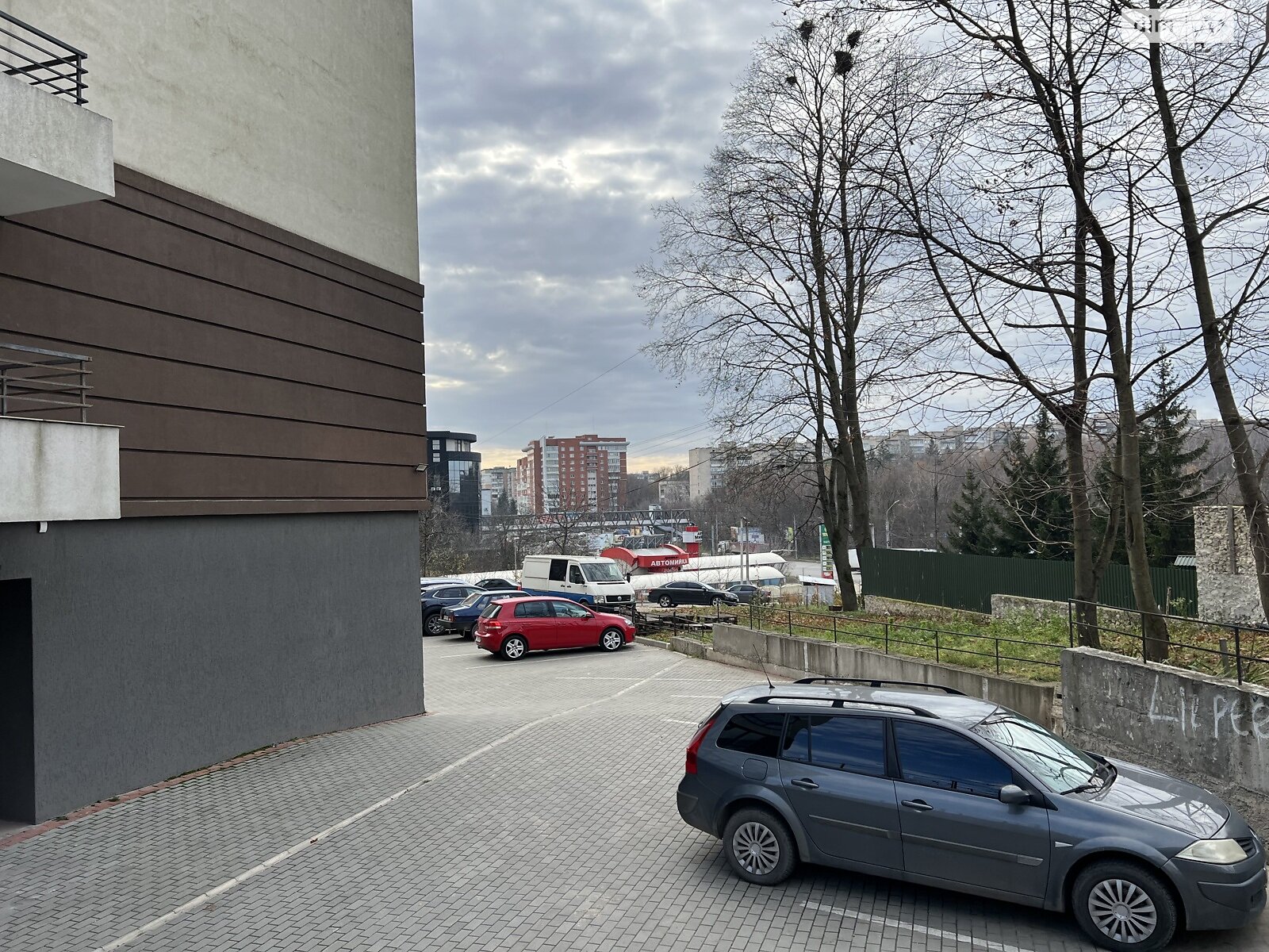 Коммерческое помещение в Тернополе, сдам в аренду по 15-го Апреля улица 2К, район Бам, цена: 32 000 грн за объект фото 1 Коммерческое помещение в Тернополе, сдам в аренду по 15-го Апреля улица 2К, район Бам, цена: 32 000 грн за объект фото 1