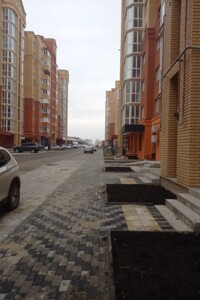 Комерційне приміщення в Тернополі, здам в оренду по Генерала Мирона Тарнавського вулиця, район Бам, ціна: 21 025 грн за об’єкт фото 2