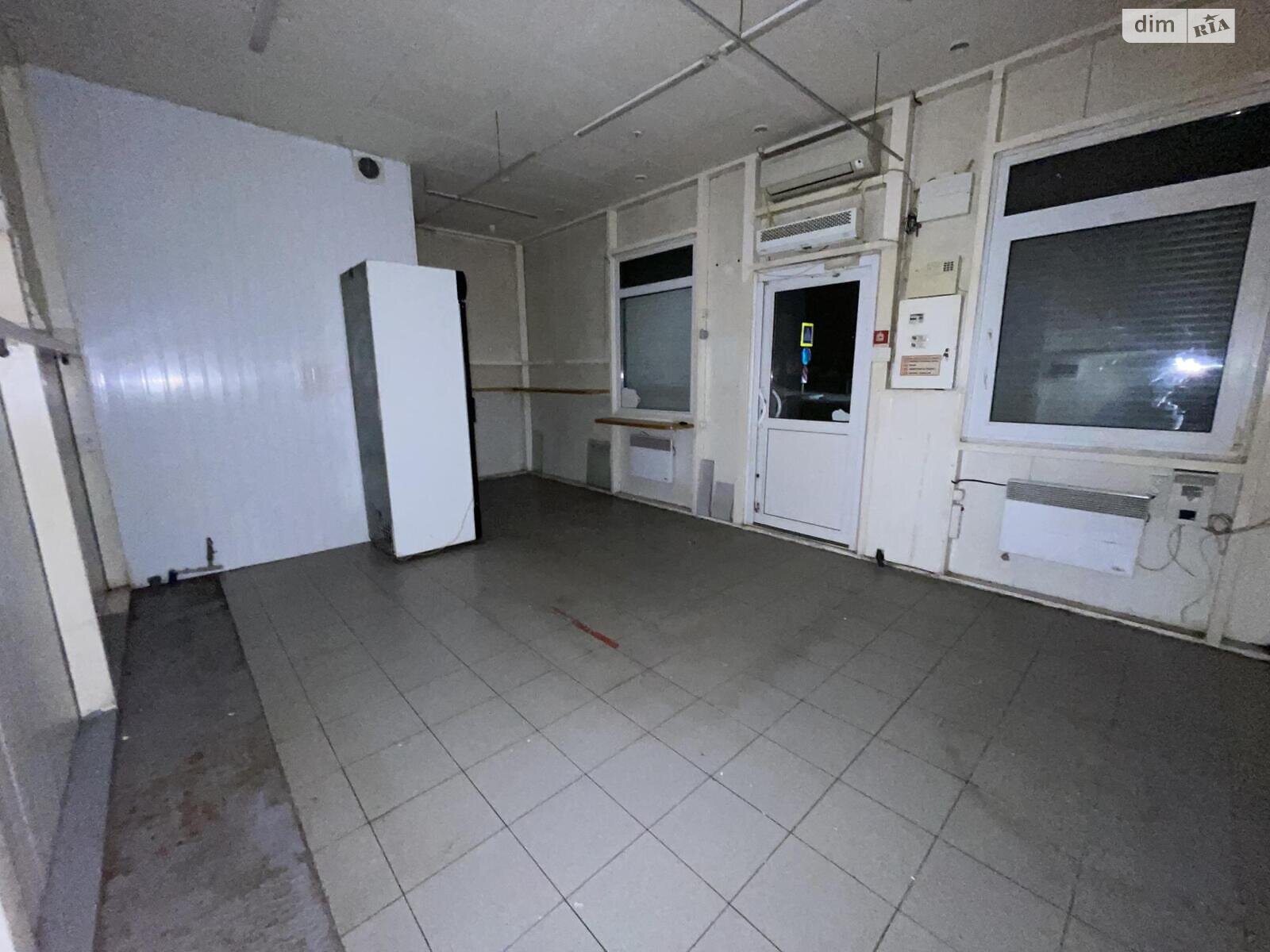 Коммерческое помещение в Тернополе, сдам в аренду по Генерала Мирона Тарнавского улица, район Бам, цена: 12 000 грн за объект фото 1