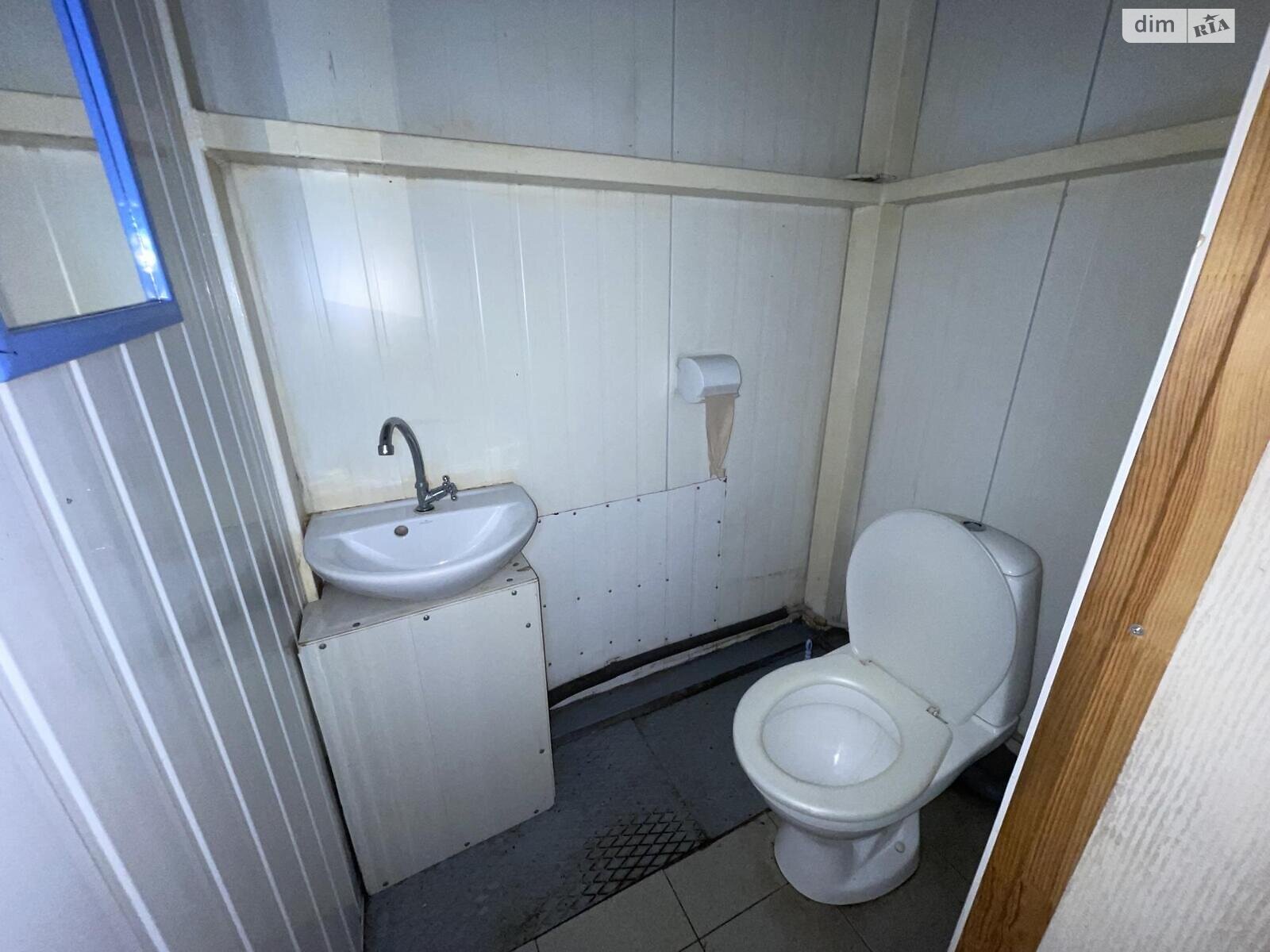 Коммерческое помещение в Тернополе, сдам в аренду по Генерала Мирона Тарнавского улица, район Бам, цена: 12 000 грн за объект фото 1