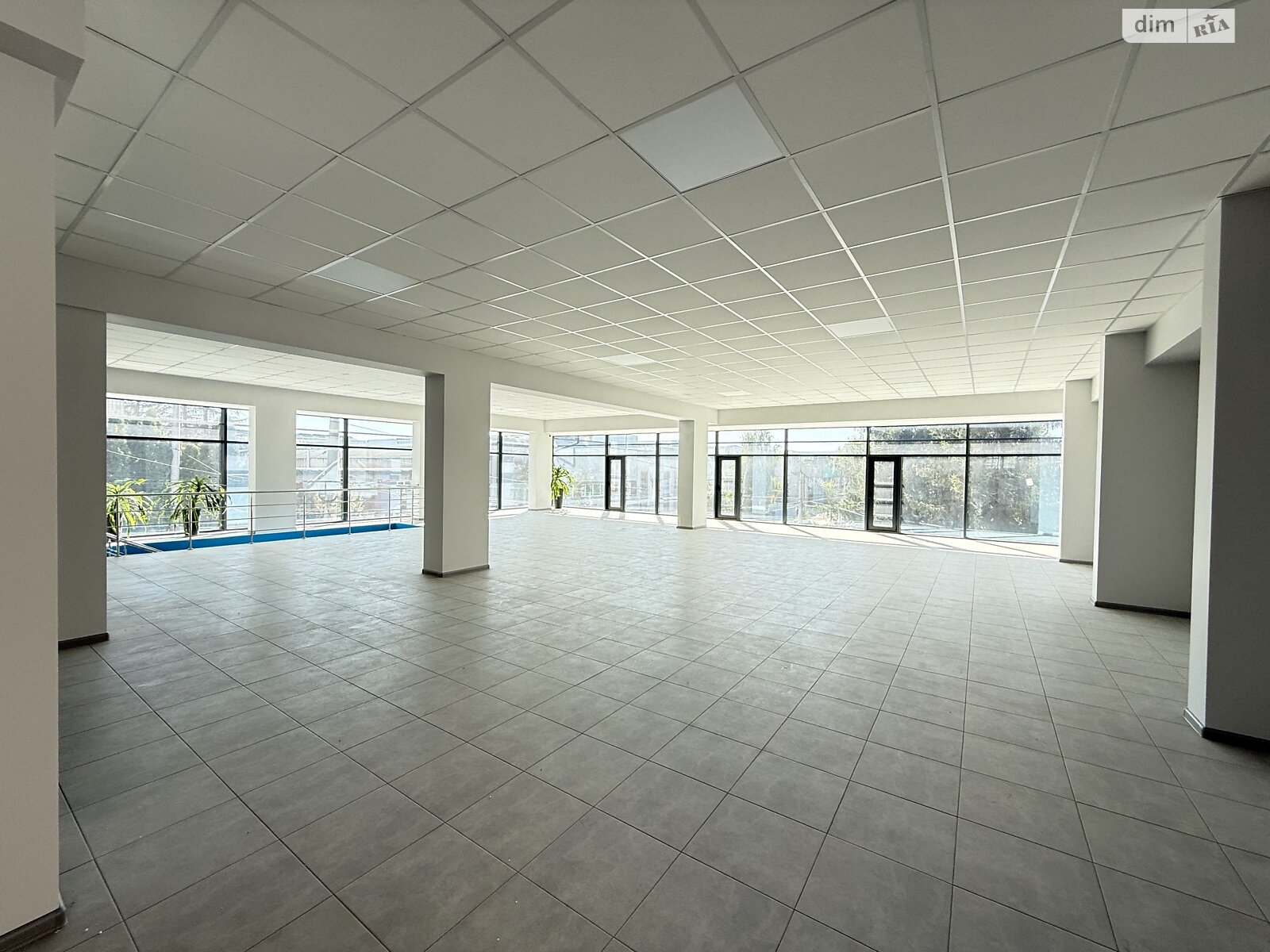 Коммерческое помещение в Тернополе, сдам в аренду по Лукьяновича Дениса улица, район Бам, цена: 69 000 грн за объект фото 1 Коммерческое помещение в Тернополе, сдам в аренду по Лукьяновича Дениса улица, район Бам, цена: 69 000 грн за объект фото 1