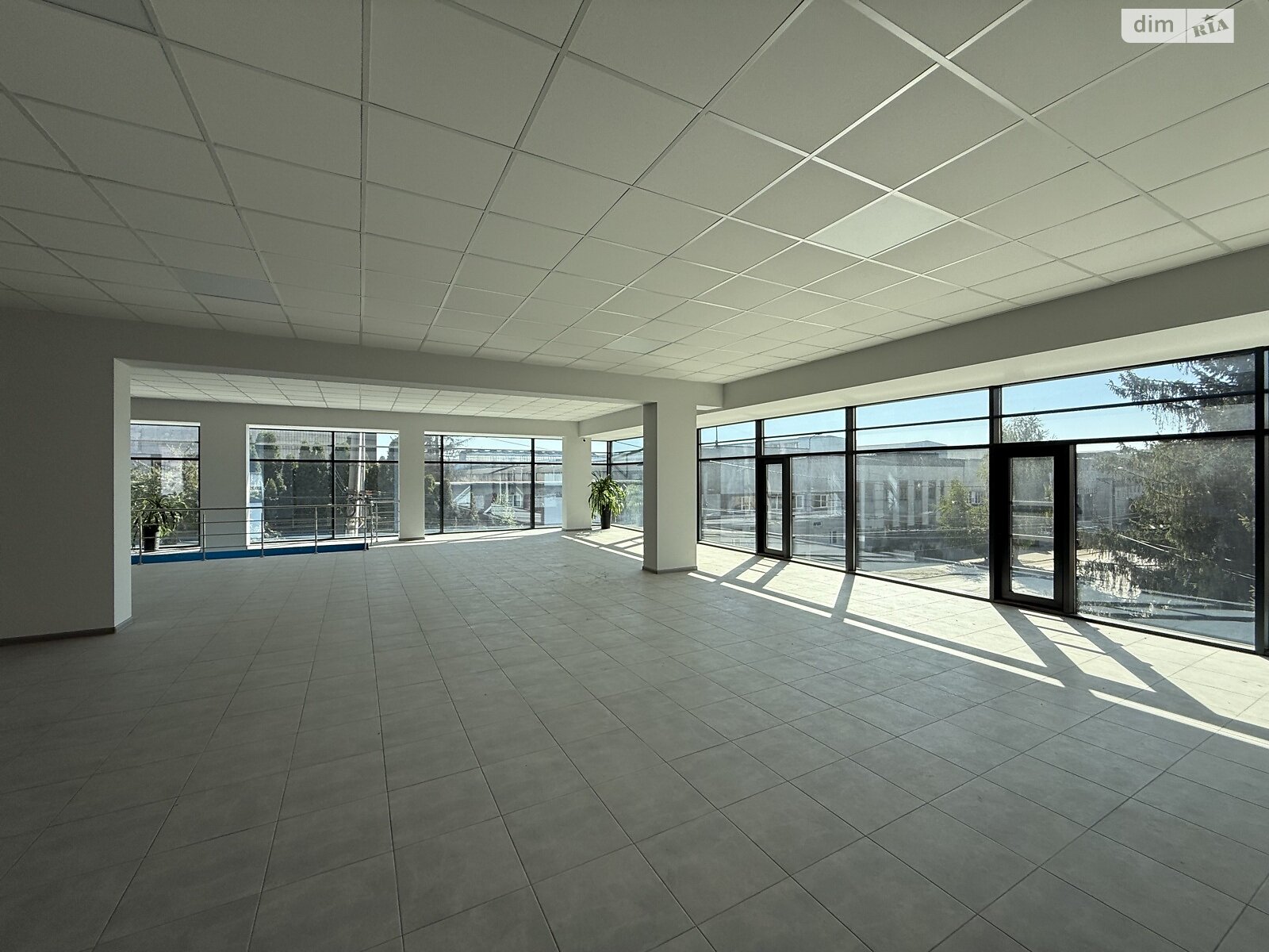 Коммерческое помещение в Тернополе, сдам в аренду по Лукьяновича Дениса улица, район Бам, цена: 69 000 грн за объект фото 1 Коммерческое помещение в Тернополе, сдам в аренду по Лукьяновича Дениса улица, район Бам, цена: 69 000 грн за объект фото 1