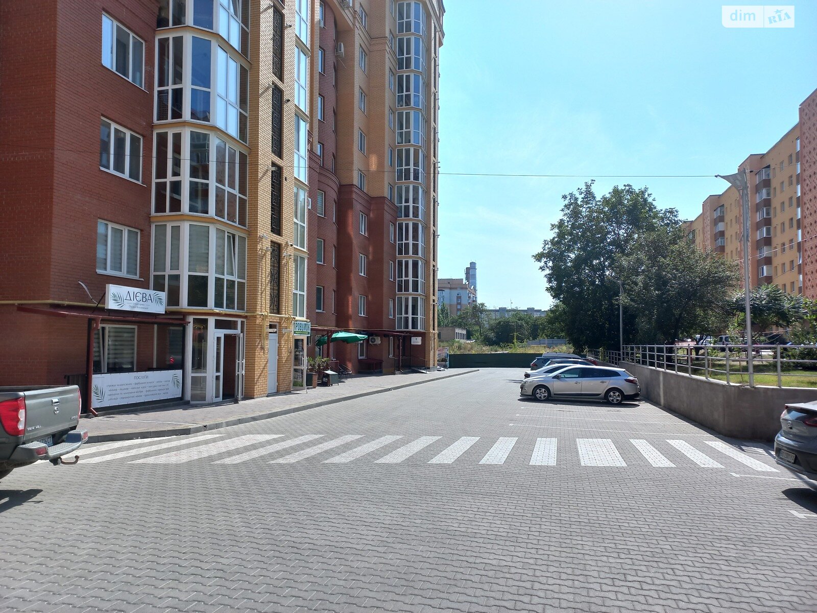 Комерційне приміщення в Тернополі, здам в оренду по Генерала Мирона Тарнавського провулок 2, район Бам, ціна: 20 950 грн за об’єкт фото 1 Комерційне приміщення в Тернополі, здам в оренду по Генерала Мирона Тарнавського провулок 2, район Бам, ціна: 20 950 грн за об’єкт фото 1