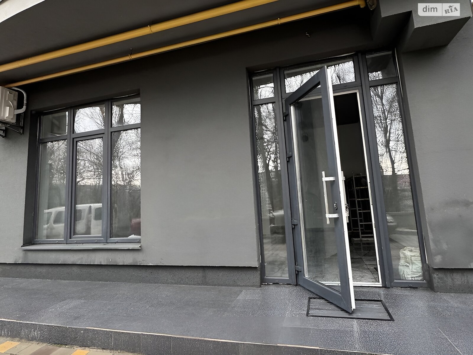 Коммерческое помещение в Тернополе, сдам в аренду по Чумацкая улица, район Дружба, цена: 20 850 грн за объект фото 1 Коммерческое помещение в Тернополе, сдам в аренду по Чумацкая улица, район Дружба, цена: 20 850 грн за объект фото 1