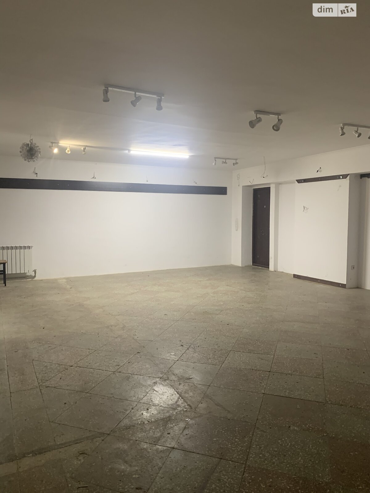 Коммерческое помещение в Тернополе, сдам в аренду по Кривоноса Максима улица 6, район Дружба, цена: 9 900 грн за объект фото 1 Коммерческое помещение в Тернополе, сдам в аренду по Кривоноса Максима улица 6, район Дружба, цена: 9 900 грн за объект фото 1