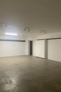 Коммерческое помещение в Тернополе, сдам в аренду по Кривоноса Максима улица 6, район Дружба, цена: 9 900 грн за объект фото 2