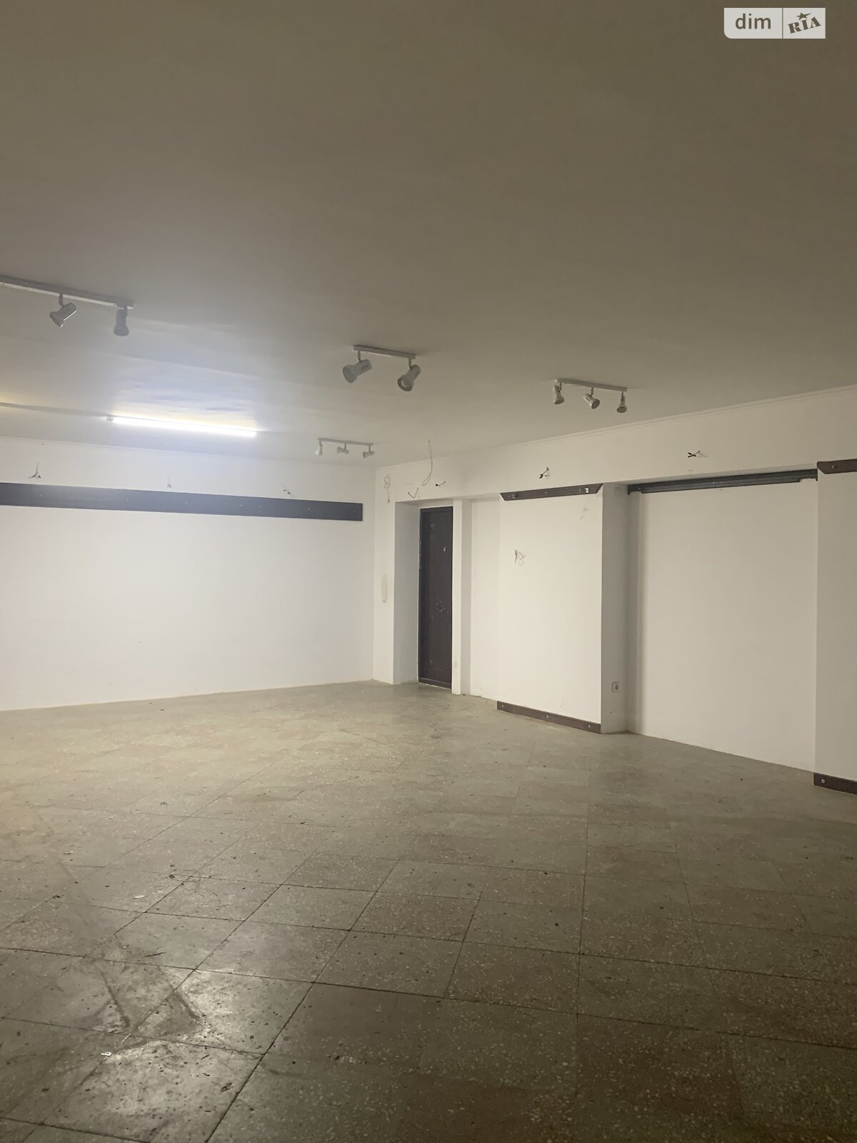 Коммерческое помещение в Тернополе, сдам в аренду по Кривоноса Максима улица 6, район Дружба, цена: 9 900 грн за объект фото 1 Коммерческое помещение в Тернополе, сдам в аренду по Кривоноса Максима улица 6, район Дружба, цена: 9 900 грн за объект фото 1