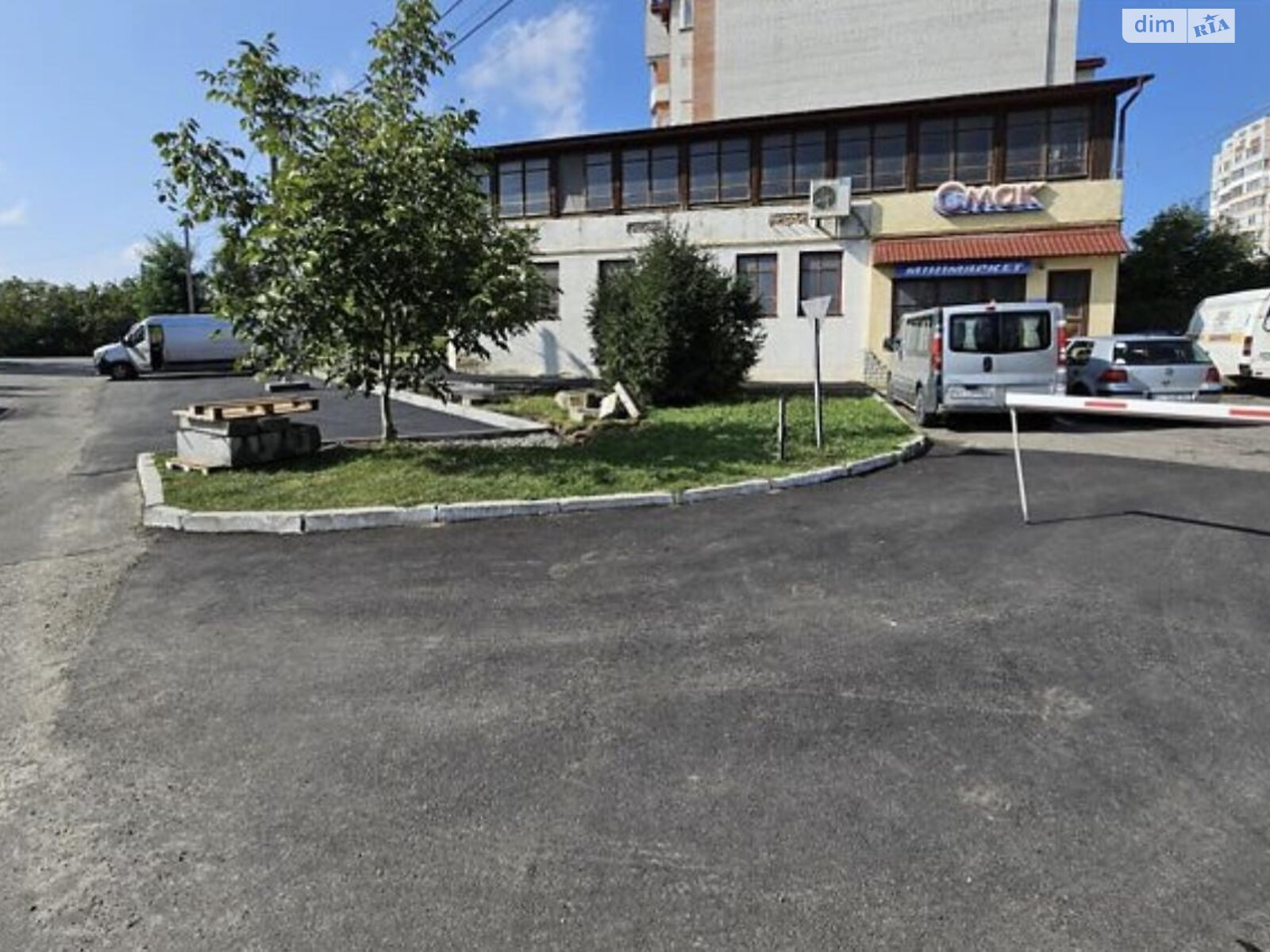 Коммерческое помещение в Тернополе, сдам в аренду по Окружная улица, район Дружба, цена: 46 600 грн за объект фото 1 Коммерческое помещение в Тернополе, сдам в аренду по Окружная улица, район Дружба, цена: 46 600 грн за объект фото 1