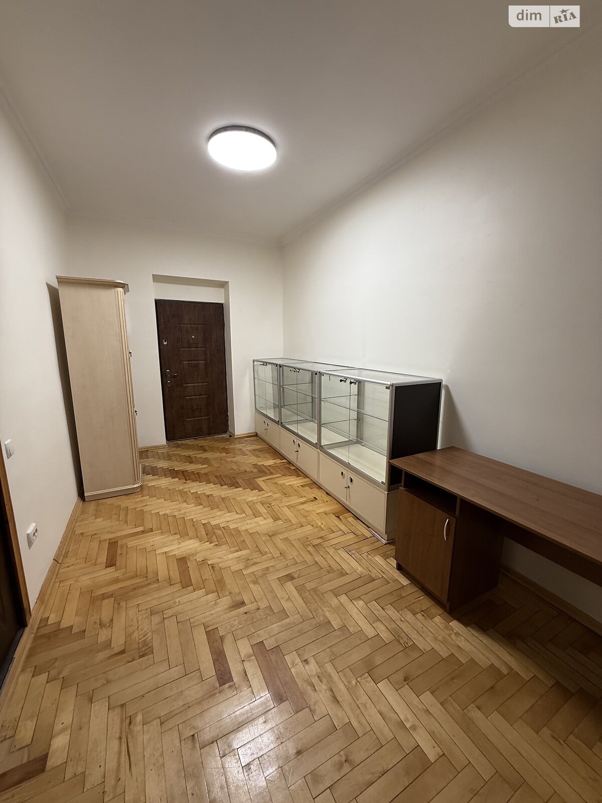 Комерційне приміщення в Тернополі, здам в оренду по Володимира Лучаковського (Лучаківського) вулиця, район Дружба, ціна: 8 486 грн за об’єкт фото 1 Комерційне приміщення в Тернополі, здам в оренду по Володимира Лучаковського (Лучаківського) вулиця, район Дружба, ціна: 8 486 грн за об’єкт фото 1