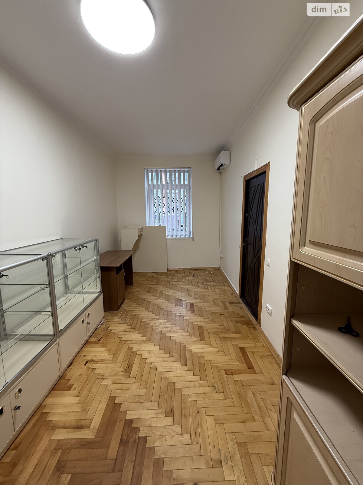 Комерційне приміщення в Тернополі, здам в оренду по Володимира Лучаковського (Лучаківського) вулиця, район Дружба, ціна: 8 486 грн за об’єкт фото 1 Комерційне приміщення в Тернополі, здам в оренду по Володимира Лучаковського (Лучаківського) вулиця, район Дружба, ціна: 8 486 грн за об’єкт фото 1