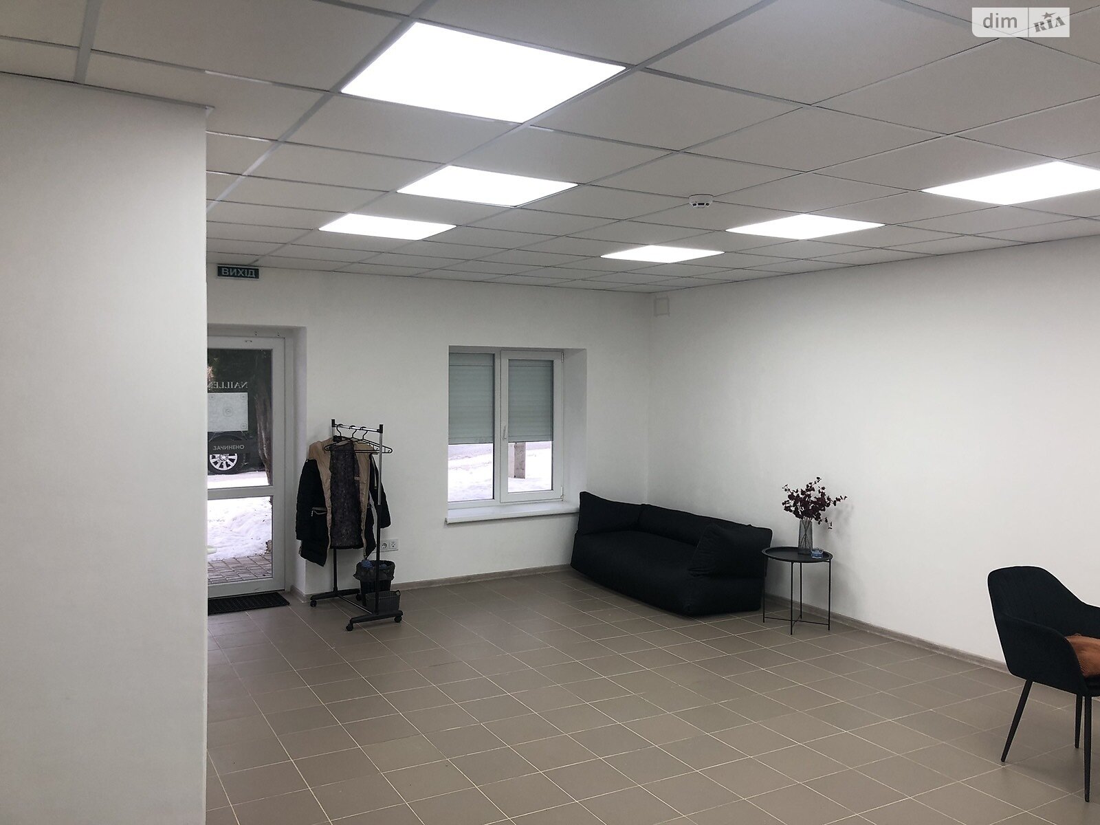 Комерційне приміщення в Тернополі, здам в оренду по Галицька вулиця 31, район Канада, ціна: 8 000 грн за об’єкт фото 1