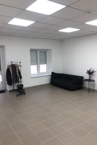 Комерційне приміщення в Тернополі, здам в оренду по Галицька вулиця 31, район Канада, ціна: 8 000 грн за об’єкт фото 2