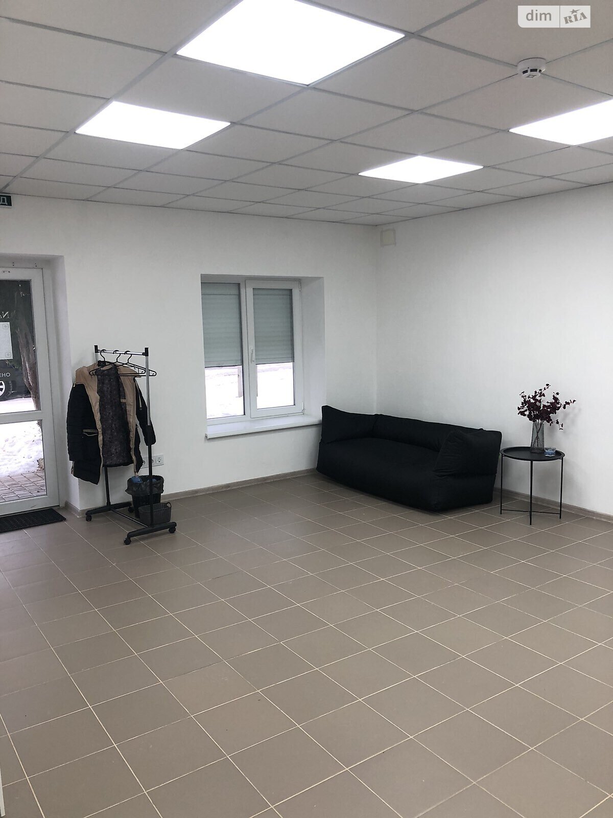 Комерційне приміщення в Тернополі, здам в оренду по Галицька вулиця 31, район Канада, ціна: 8 000 грн за об’єкт фото 1