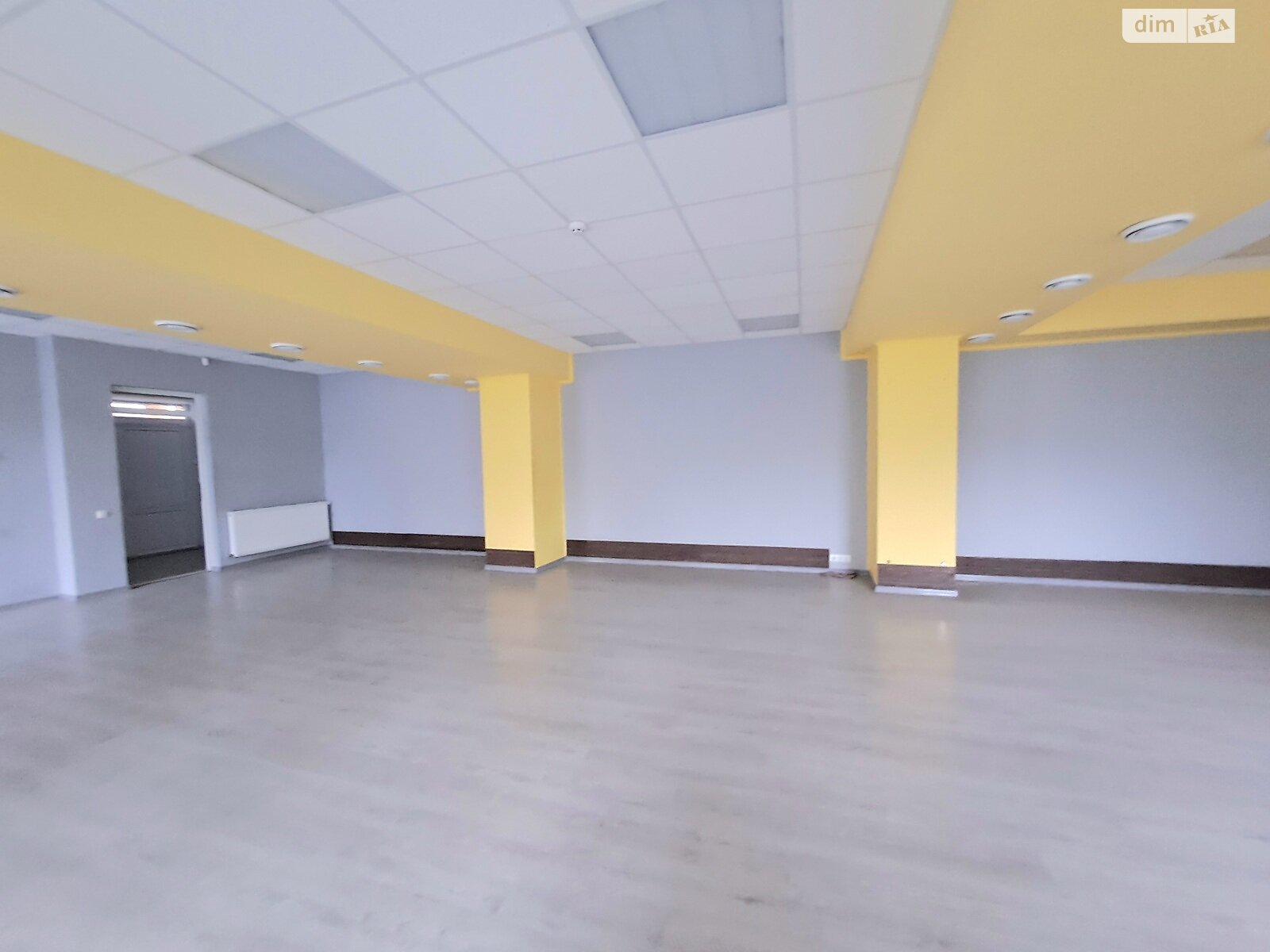 Комерційне приміщення в Тернополі, здам в оренду по Вербицького Михайла вулиця 26, район Канада, ціна: 38 750 грн за об’єкт фото 1