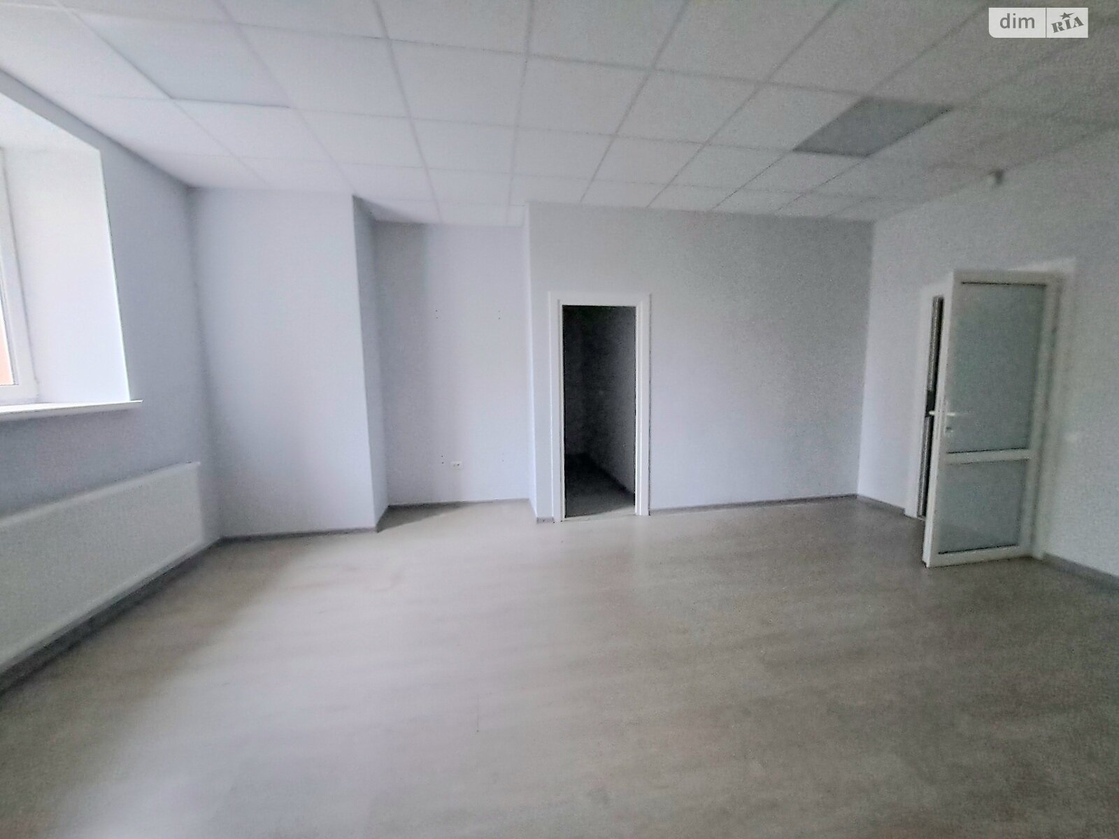 Комерційне приміщення в Тернополі, здам в оренду по Вербицького Михайла вулиця 26, район Канада, ціна: 38 750 грн за об’єкт фото 1