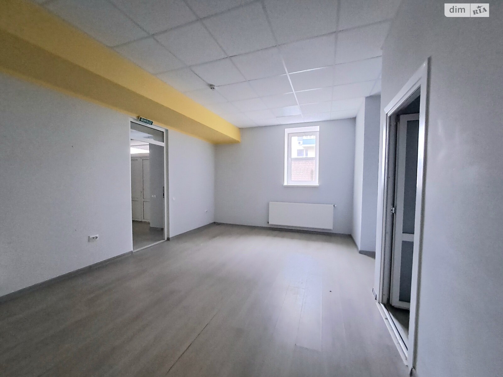 Комерційне приміщення в Тернополі, здам в оренду по Вербицького Михайла вулиця 26, район Канада, ціна: 38 750 грн за об’єкт фото 1
