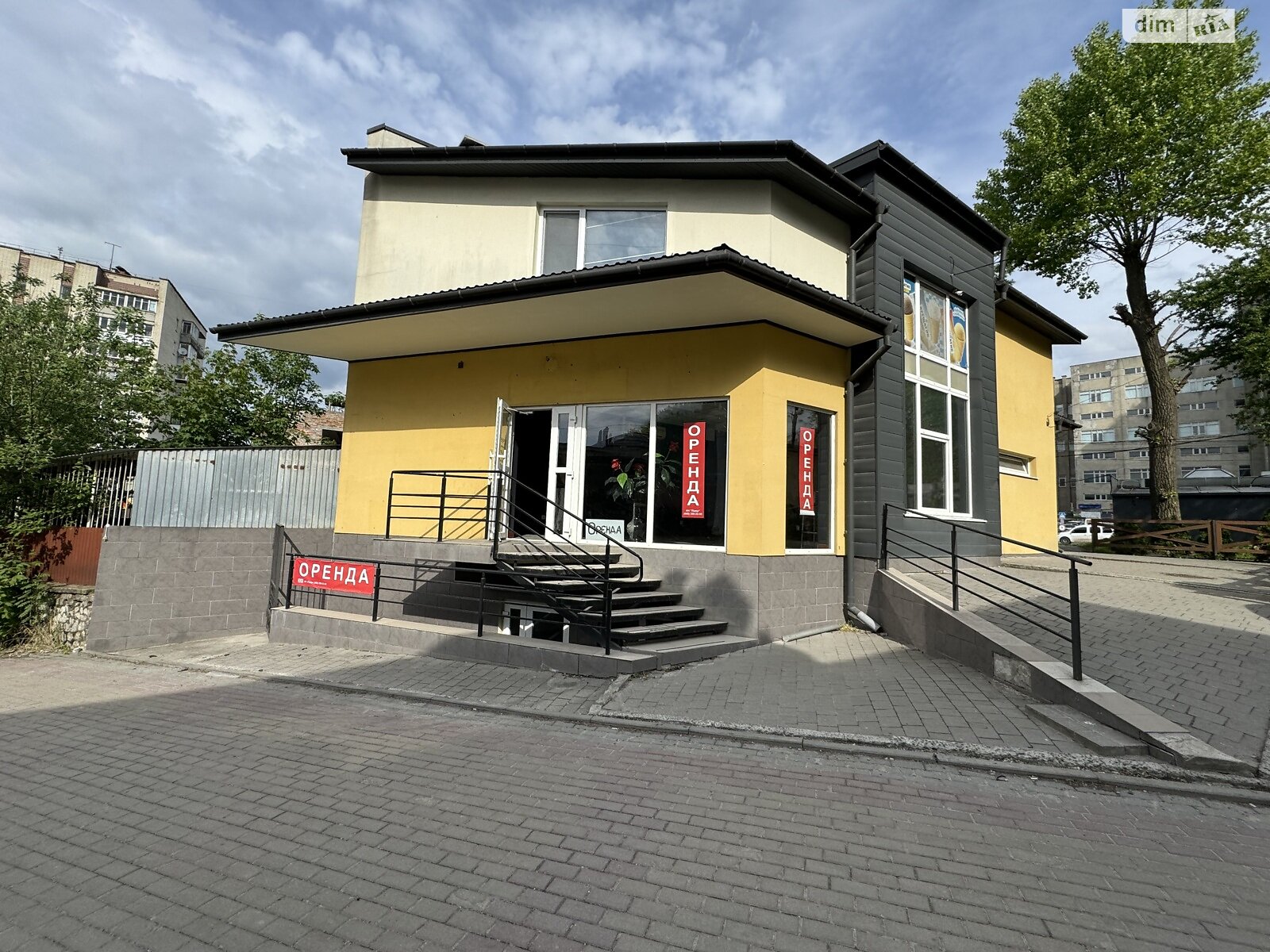 Комерційне приміщення в Тернополі, здам в оренду по 15-го Квітня вулиця, район Молодіжний, ціна: 30 000 грн за об’єкт фото 1 Комерційне приміщення в Тернополі, здам в оренду по 15-го Квітня вулиця, район Молодіжний, ціна: 30 000 грн за об’єкт фото 1