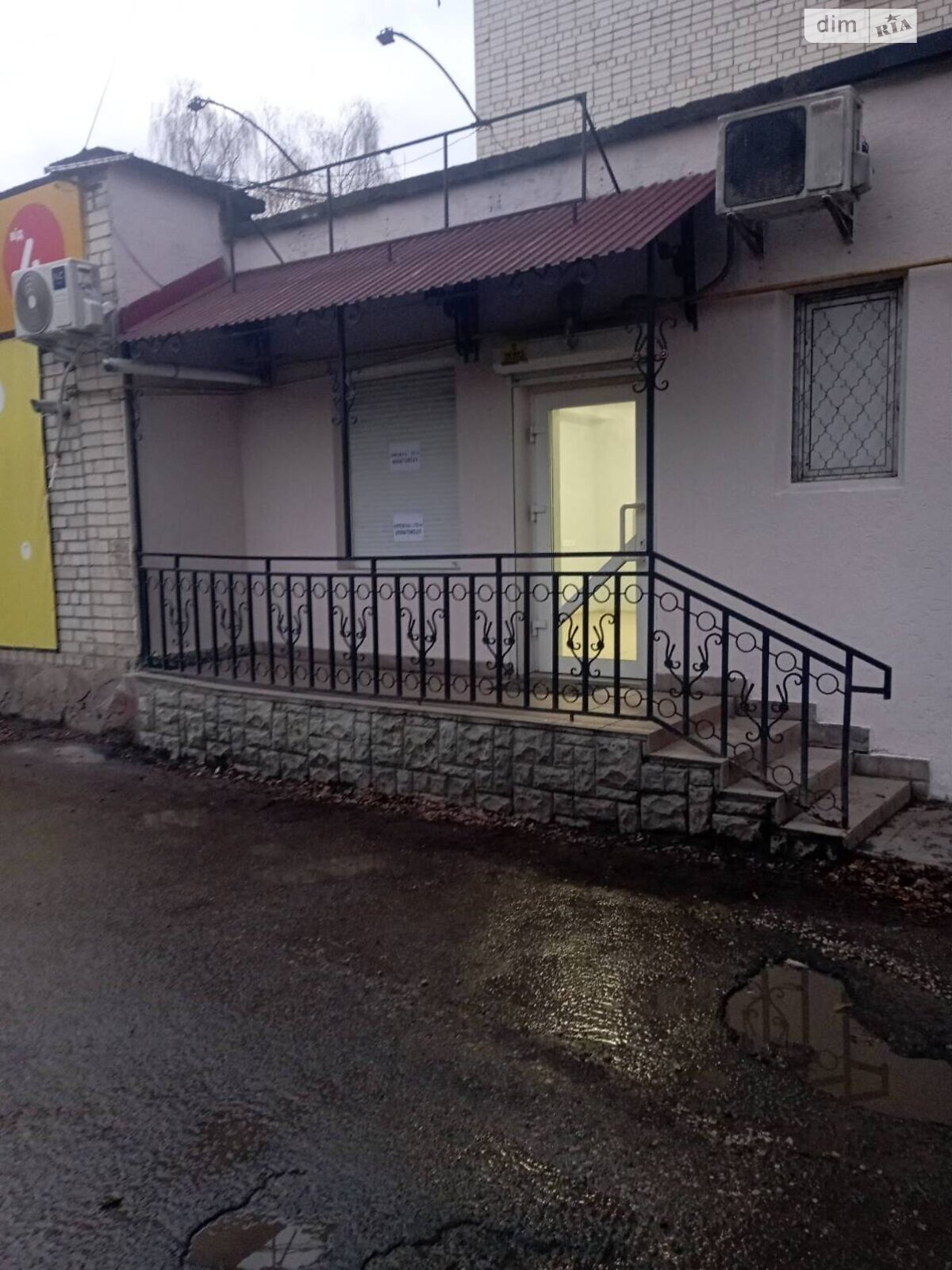 Коммерческое помещение в Тернополе, сдам в аренду по 15-го Апреля улица, район Молодежный, цена: 15 000 грн за объект фото 1