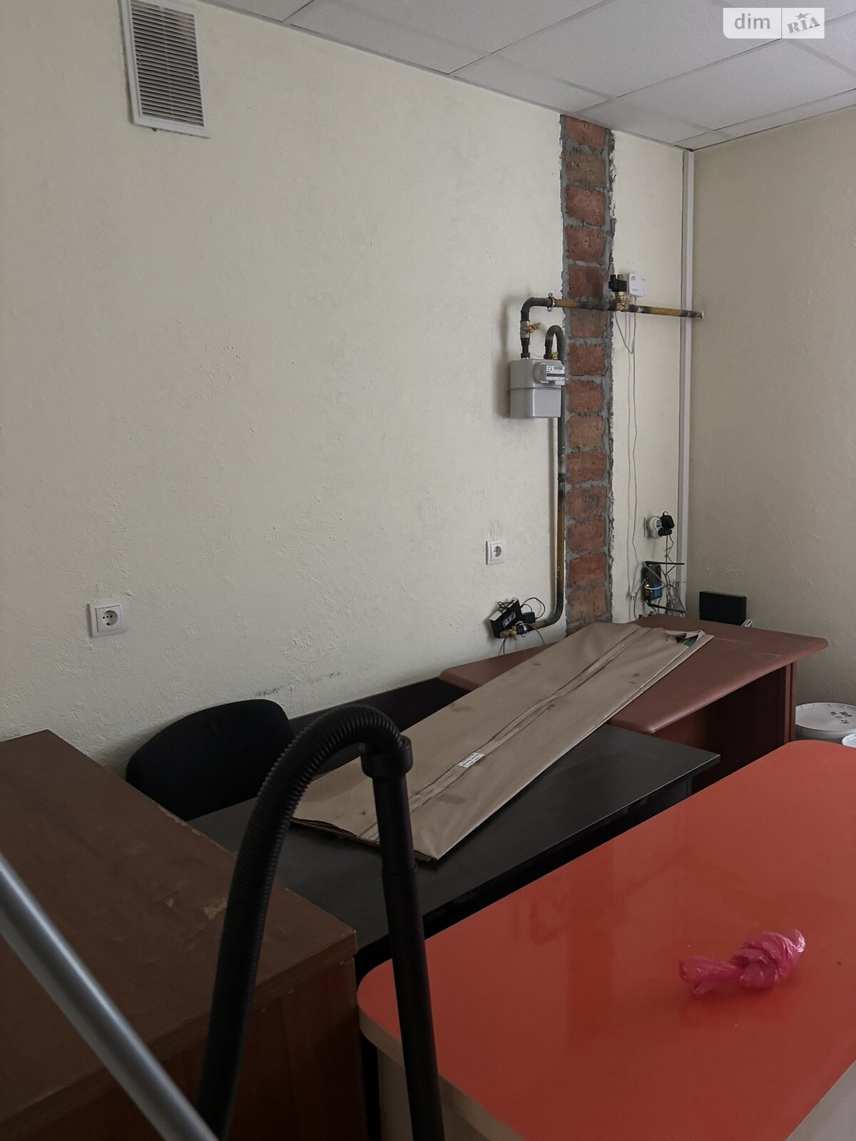 Комерційне приміщення в Тернополі, Морозенка Полковника вулиця, ціна оренди: 11 900 грн за об’єкт фото 1 Комерційне приміщення в Тернополі, Морозенка Полковника вулиця, ціна оренди: 11 900 грн за об’єкт фото 1