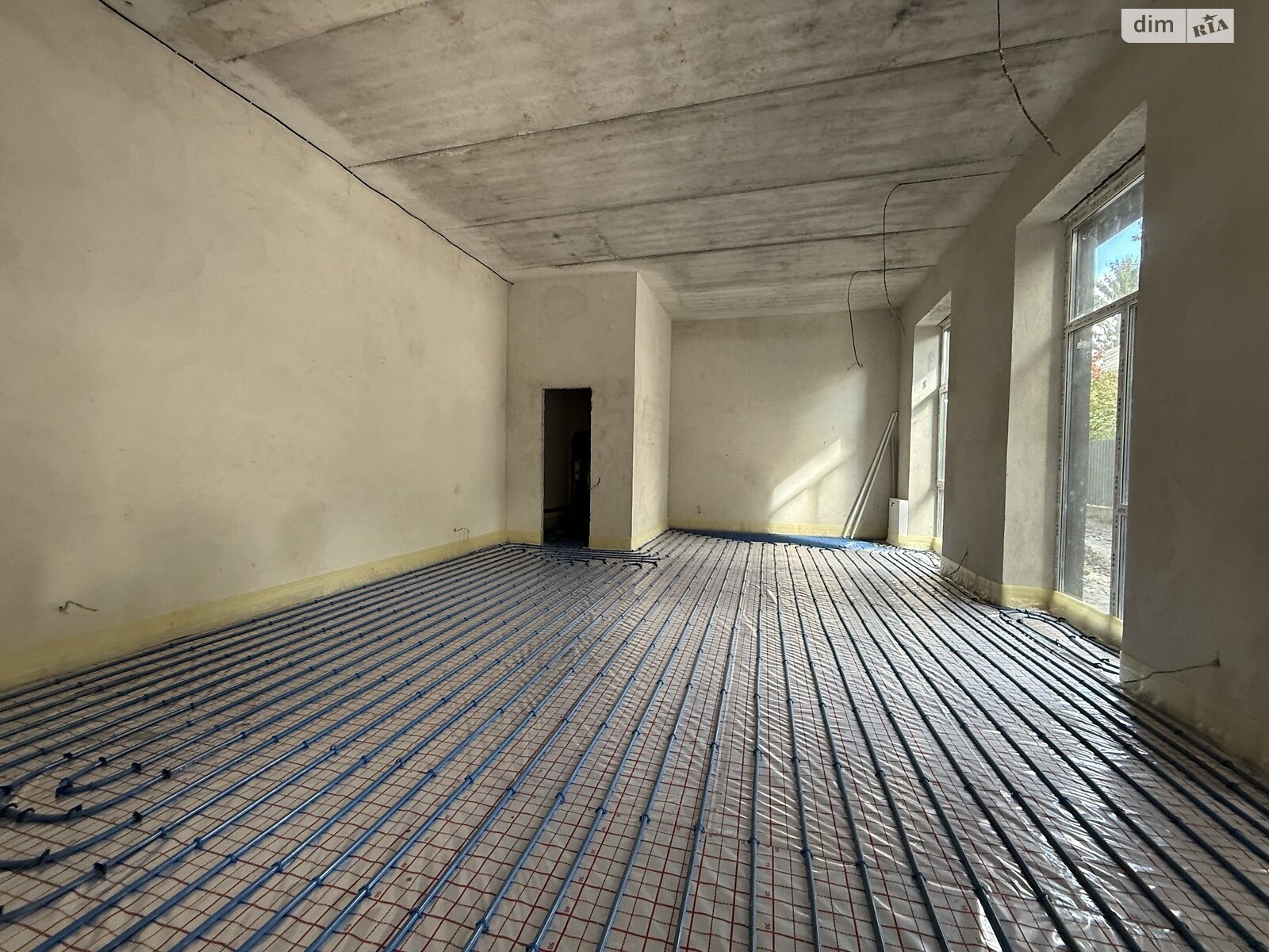 Комерційне приміщення в Тернополі, здам в оренду по Білогірська вулиця 18, район Оболоня, ціна: 38 000 грн за об’єкт фото 1