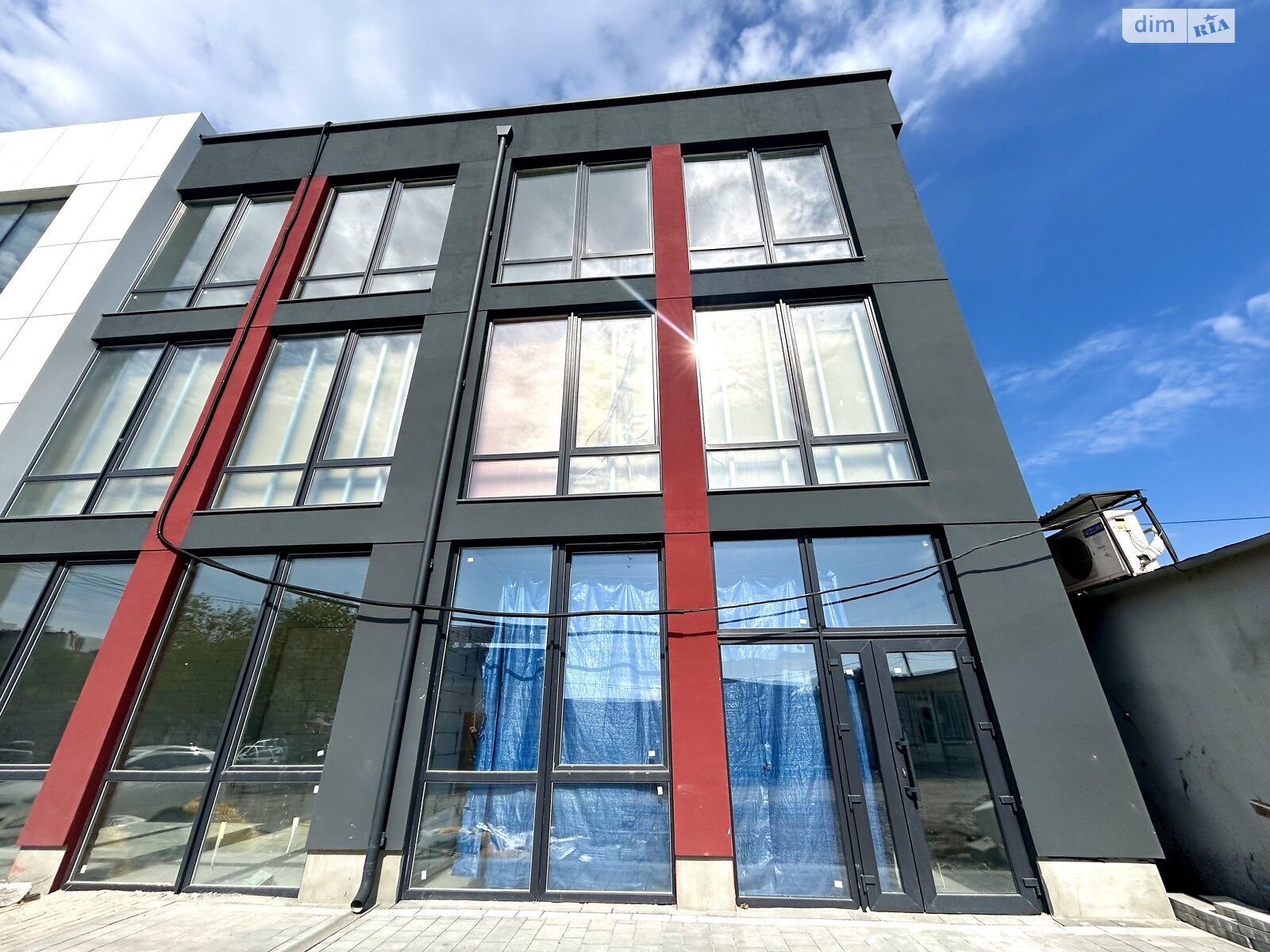 Коммерческое помещение в Тернополе, сдам в аренду по Белогорская улица, район Оболоня, цена: 32 500 грн за объект фото 1