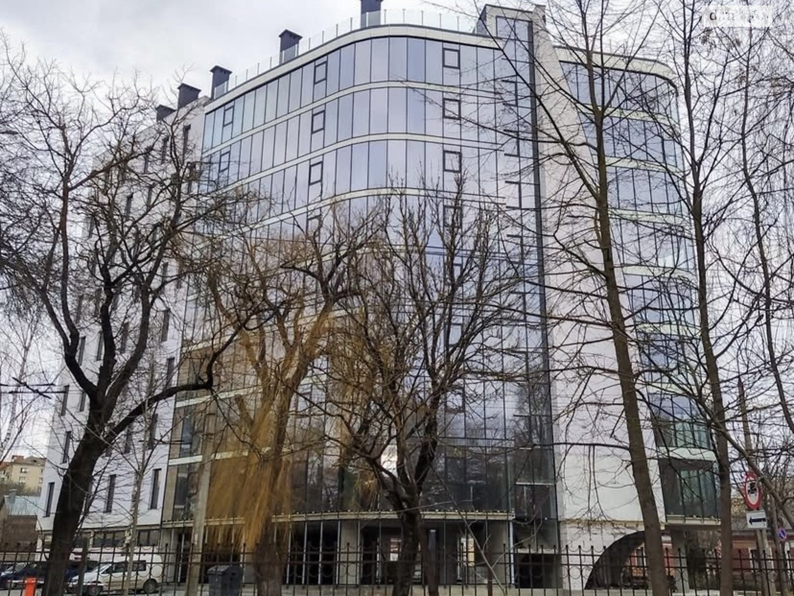 Коммерческое помещение в Тернополе, Паращука улица, цена аренды: 371 000 грн за объект фото 1