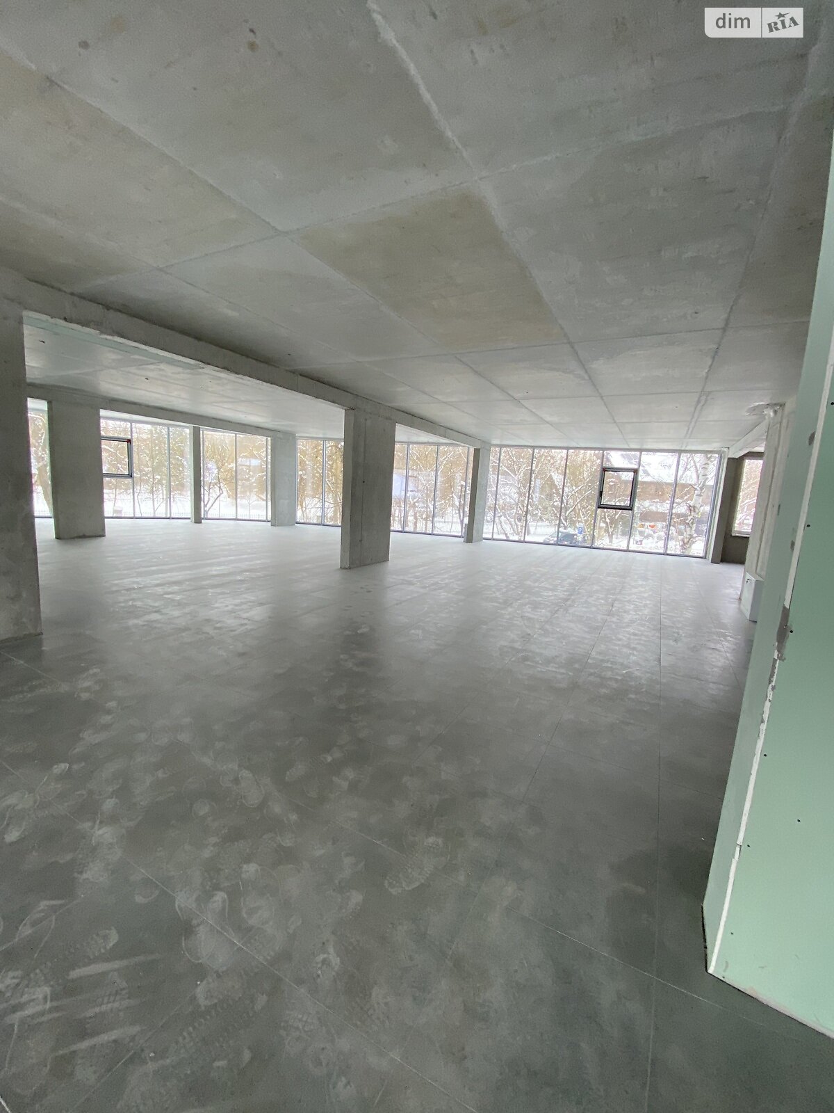 Коммерческое помещение в Тернополе, Паращука улица, цена аренды: 371 000 грн за объект фото 1