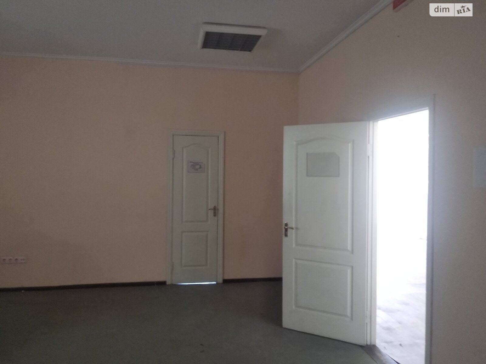 Комерційне приміщення в Тернополі, здам в оренду по Едварда Ґріґа (Гріга) вулиця 1, ціна: 150 000 грн за об’єкт фото 1 Комерційне приміщення в Тернополі, здам в оренду по Едварда Ґріґа (Гріга) вулиця 1, ціна: 150 000 грн за об’єкт фото 1