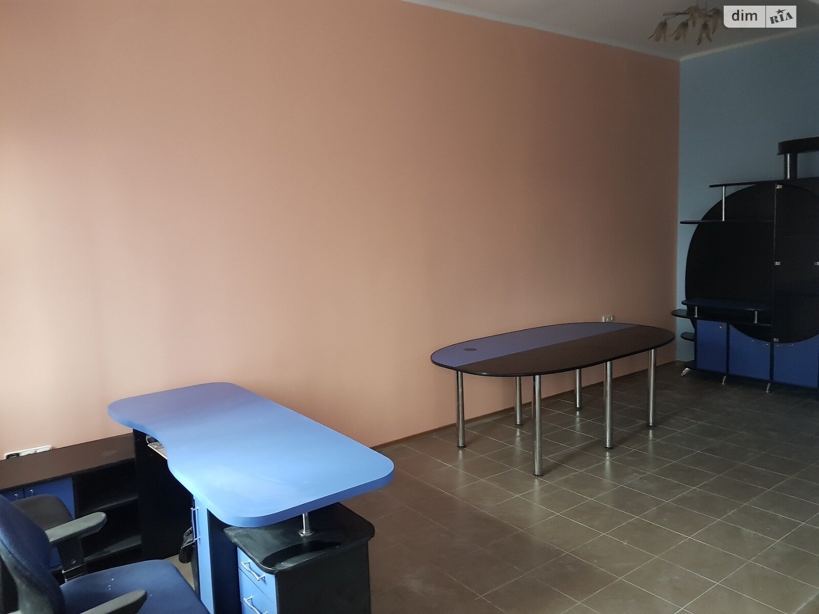 Комерційне приміщення в Тернополі, здам в оренду по Бродівська вулиця, район Промисловий Північний, ціна: 14 400 грн за об’єкт фото 1 Комерційне приміщення в Тернополі, здам в оренду по Бродівська вулиця, район Промисловий Північний, ціна: 14 400 грн за об’єкт фото 1