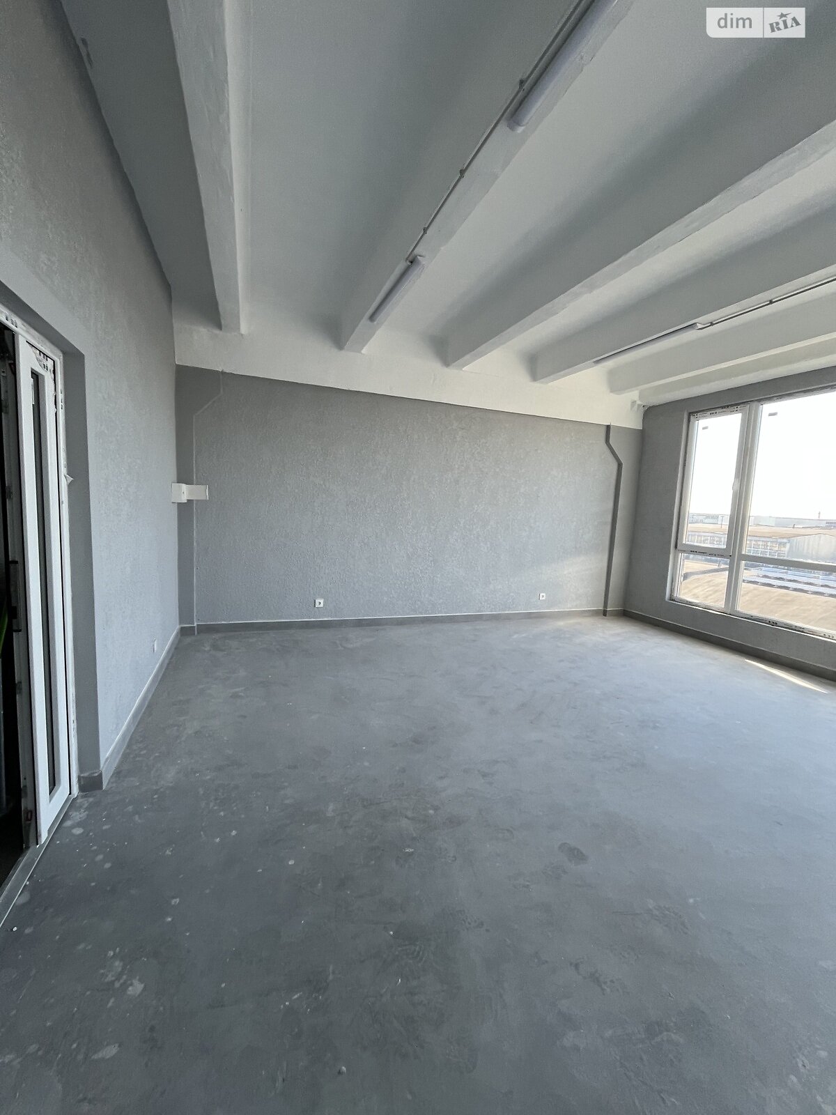 Комерційне приміщення в Тернополі, здам в оренду по Лук’яновича Дениса вулиця, район Промисловий Північний, ціна: 5 000 грн за об’єкт фото 1