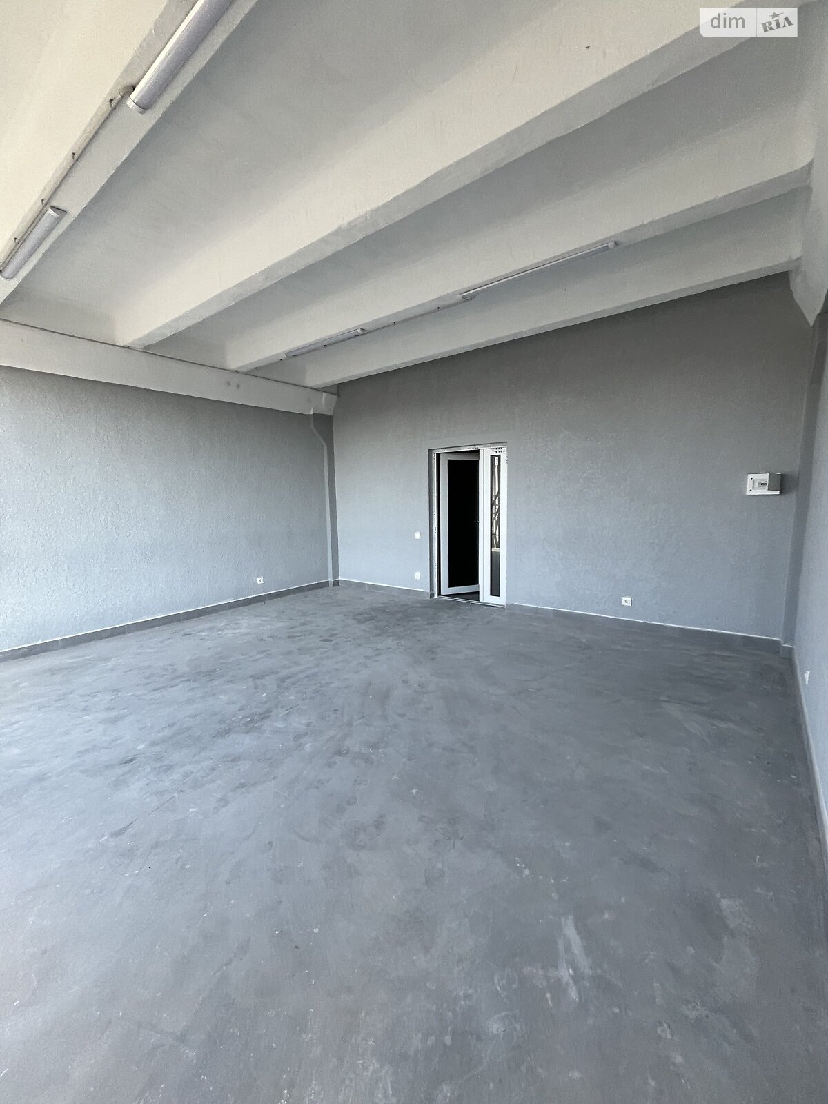 Комерційне приміщення в Тернополі, здам в оренду по Лук’яновича Дениса вулиця, район Промисловий Північний, ціна: 5 000 грн за об’єкт фото 1