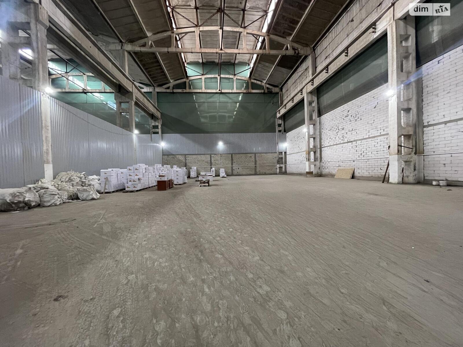 Комерційне приміщення в Тернополі, здам в оренду по Лук’яновича Дениса вулиця, район Промисловий Південний, ціна: 60 000 грн за об’єкт фото 1 Комерційне приміщення в Тернополі, здам в оренду по Лук’яновича Дениса вулиця, район Промисловий Південний, ціна: 60 000 грн за об’єкт фото 1